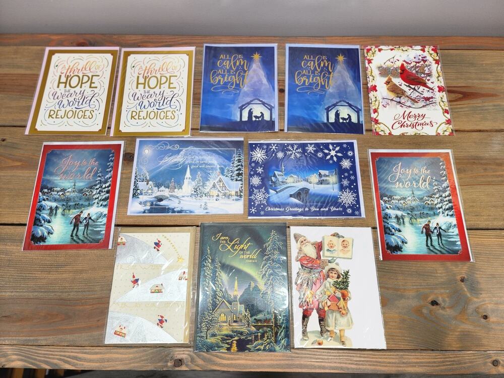 Lot of 12 Individually Sealed Folded Colorful Christmas Cards w/Envelopes
